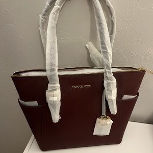 Michael Kors Charlotte tote—NEW!